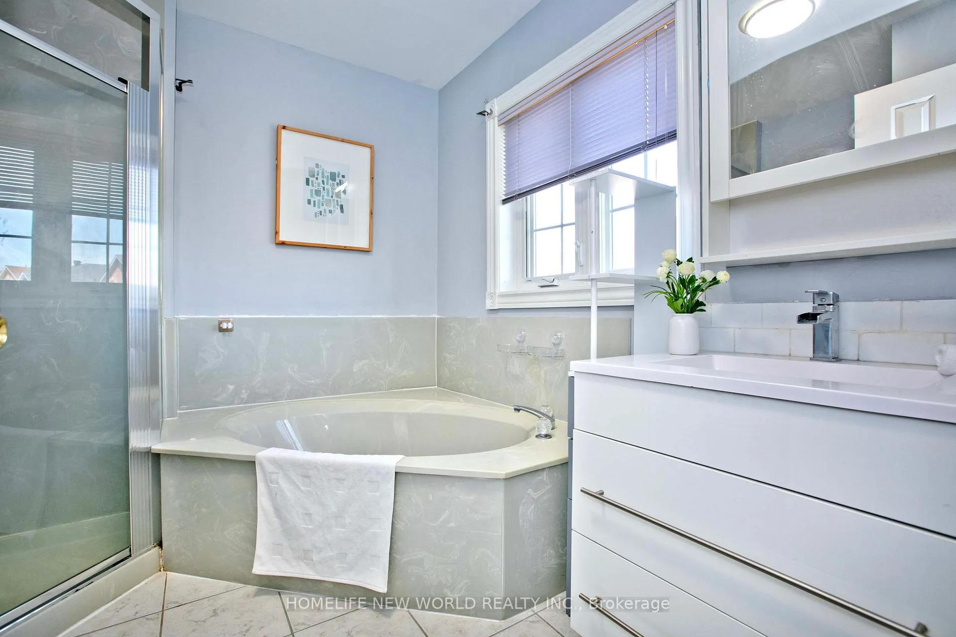 Photo 23 of 317 Milliken Meadows Drive, Markham, Milliken Mills West — HOMEH