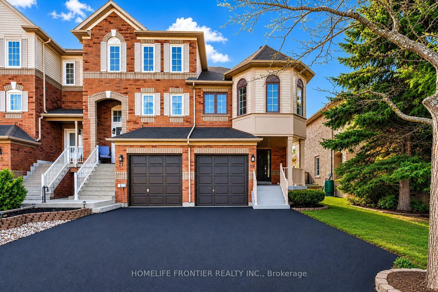 Photo 1 of 19 Bowler Street, Aurora, Bayview Wellington — HOMEH