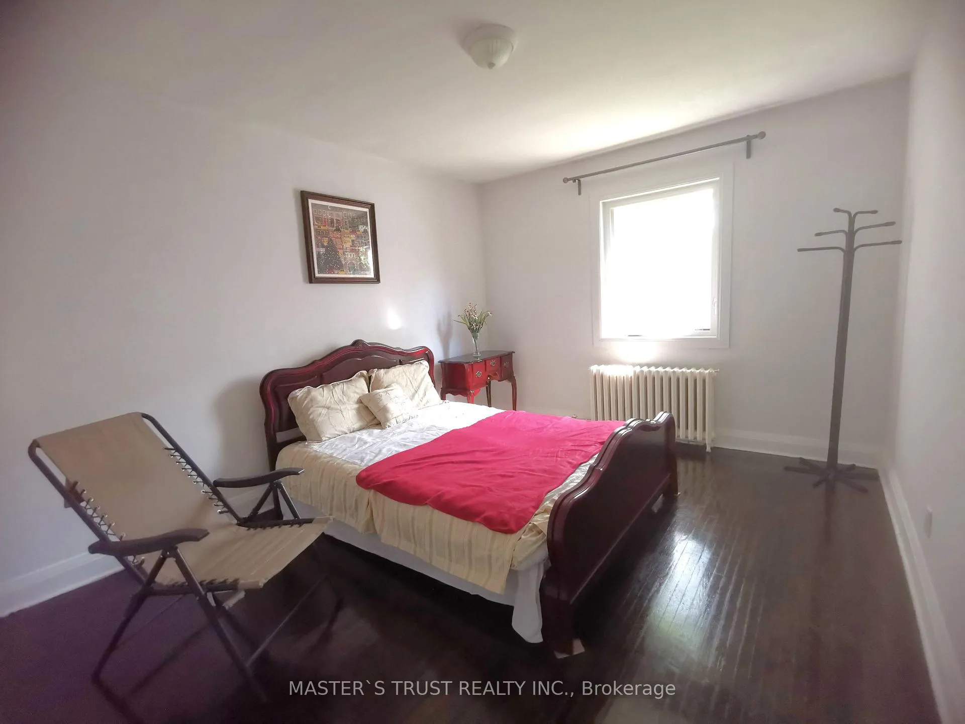 Photo 9 of 623 O' Connor Dr, Toronto, East York — HOMEH