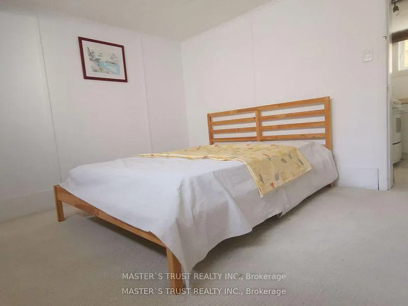 Photo 21 of 623 O' Connor Dr, Toronto, East York — HOMEH