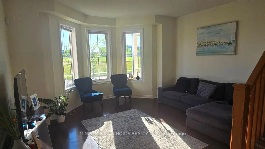 Photo 6 of 59 Lawrence Pilkington Avenue, Markham, Cornell — HOMEH