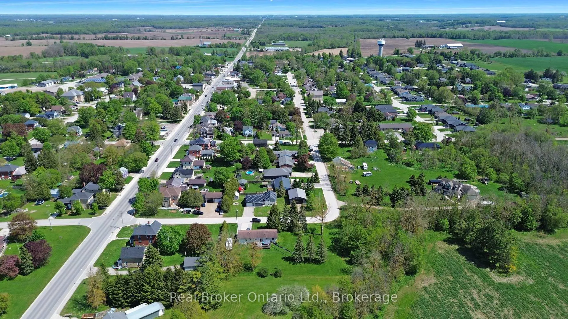 Photo 22 of 11 James Street W, Minto — HOMEH