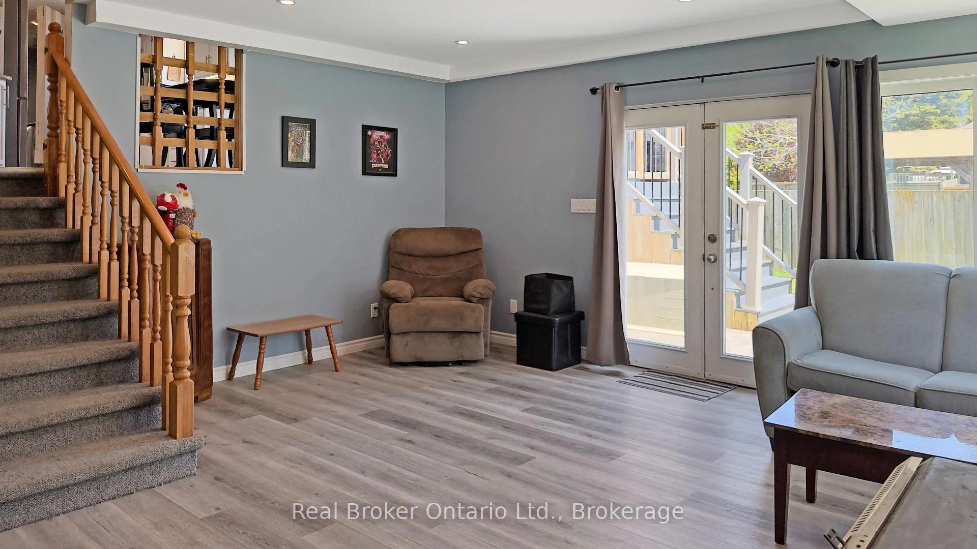 Photo 32 of 11 James Street W, Minto — HOMEH