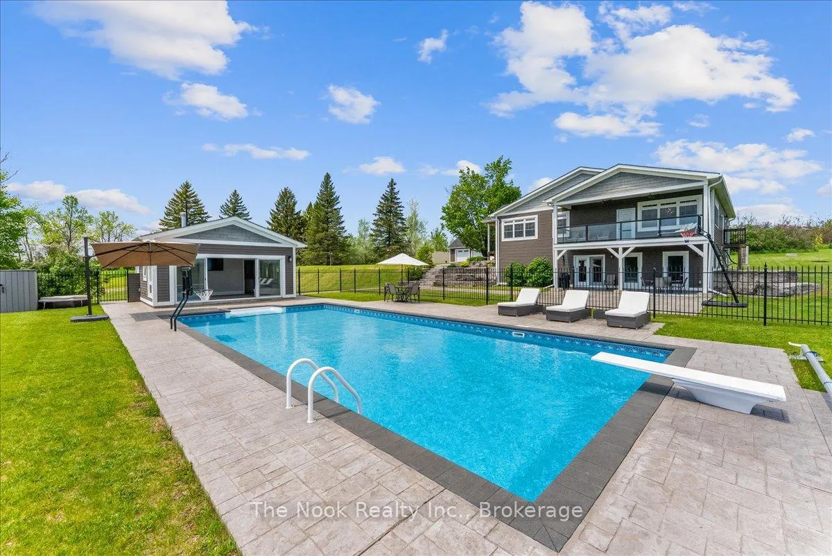 Photo 45 of 389 12th Line Rd Dummer, Douro-Dummer — HOMEH