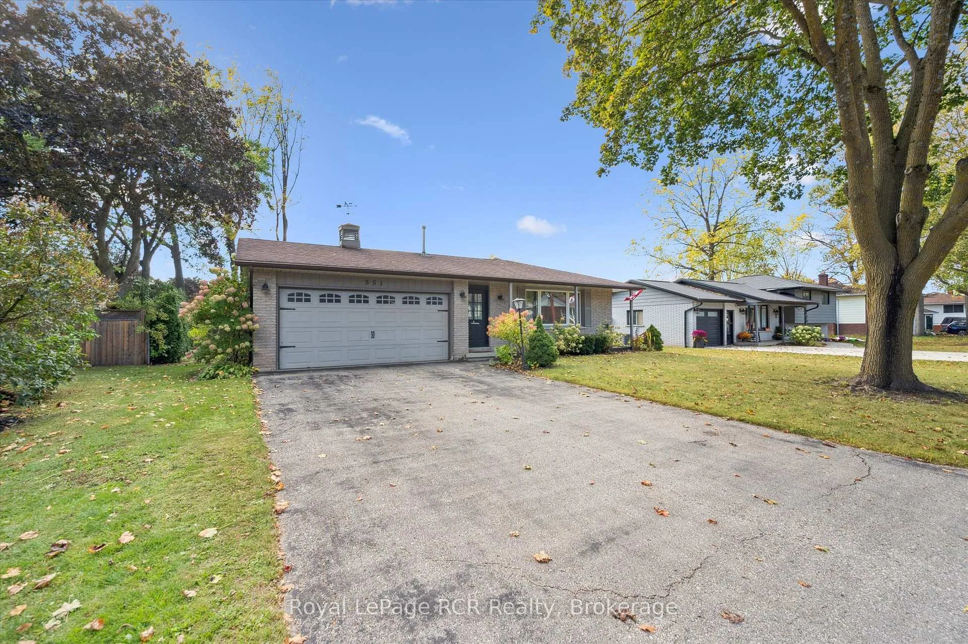Photo 5 of 551 Oakview Crescent, Wellington North, Mount Forest — HOMEH