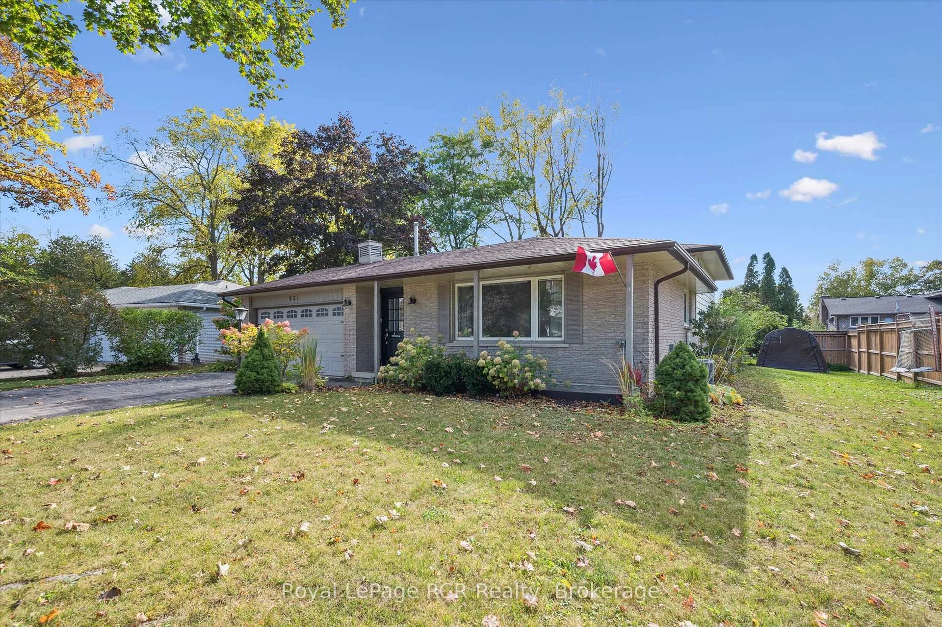 Photo 7 of 551 Oakview Crescent, Wellington North, Mount Forest — HOMEH
