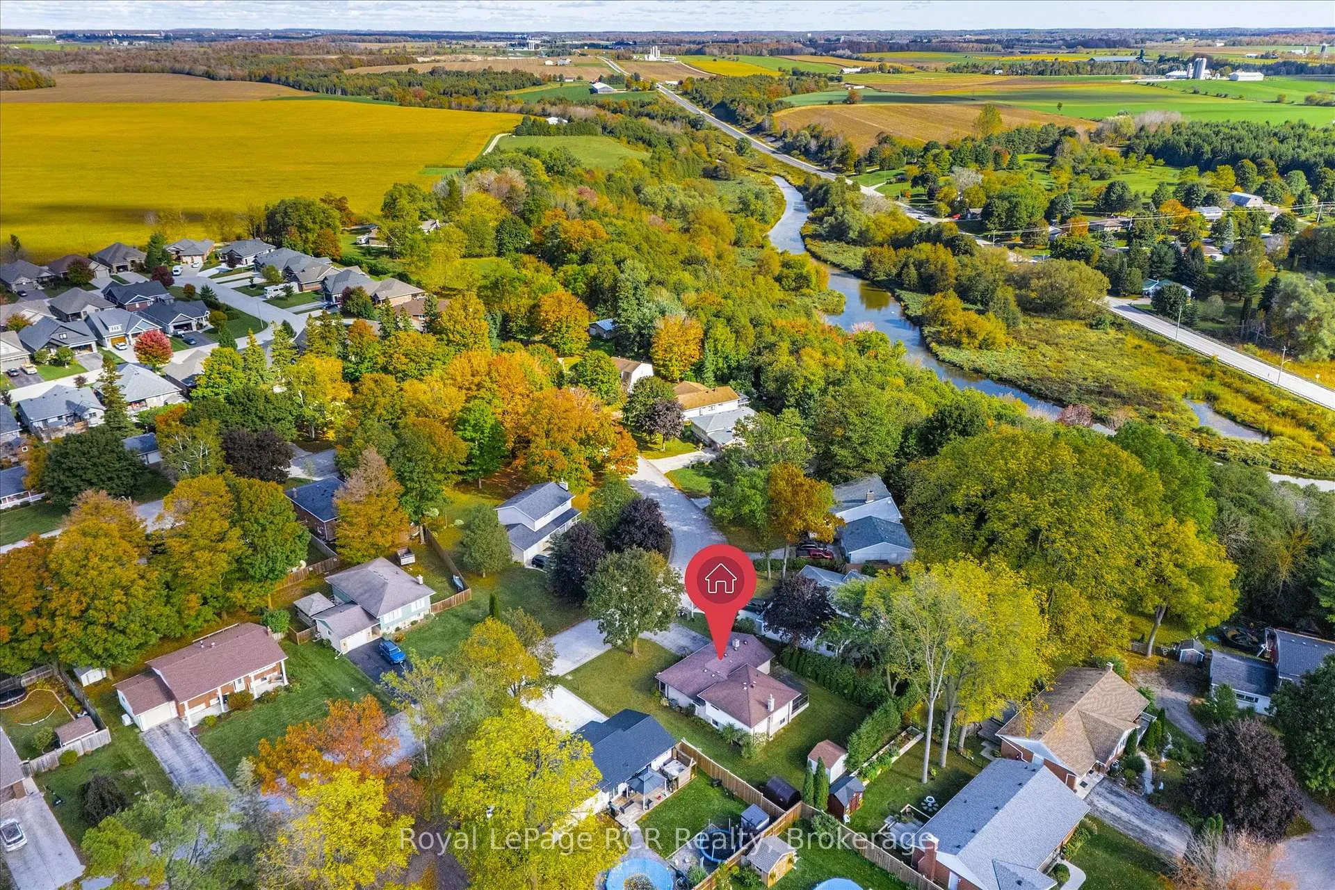Photo 49 of 551 Oakview Crescent, Wellington North, Mount Forest — HOMEH
