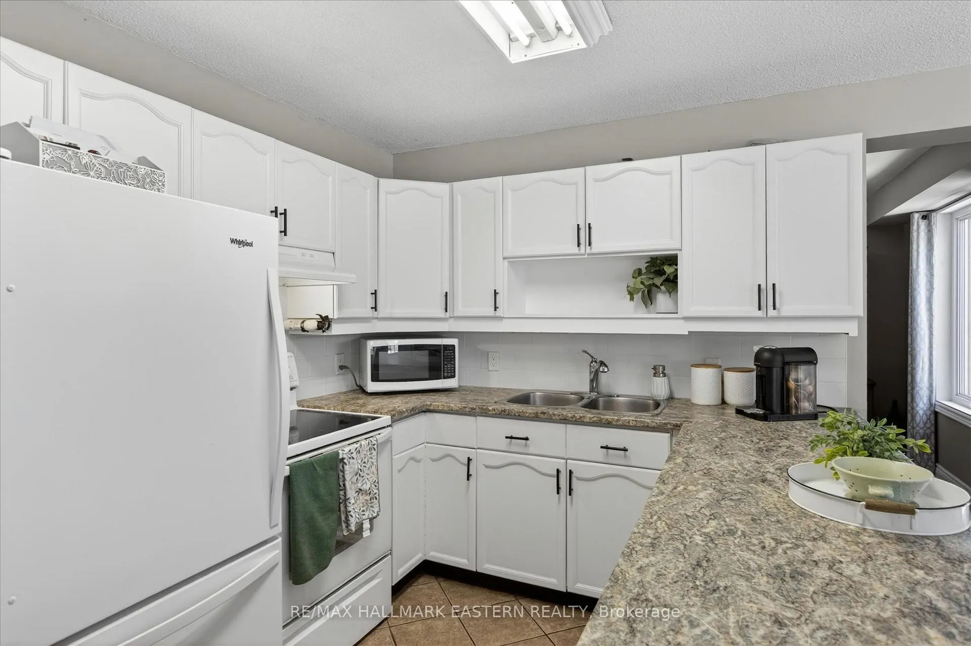 Photo 11 of 1485 Wildlark Drive, Peterborough, Monaghan Ward 2 — HOMEH