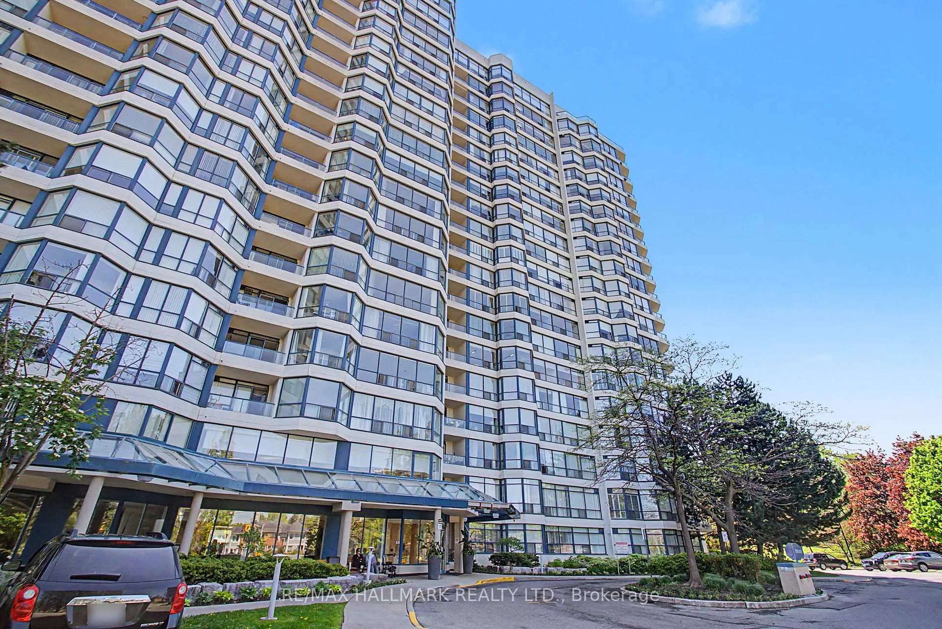 Photo 1 of Unit 1007, 1 Clark Avenue W, Vaughan, Crestwood-Springfarm-Yorkhill — HOMEH
