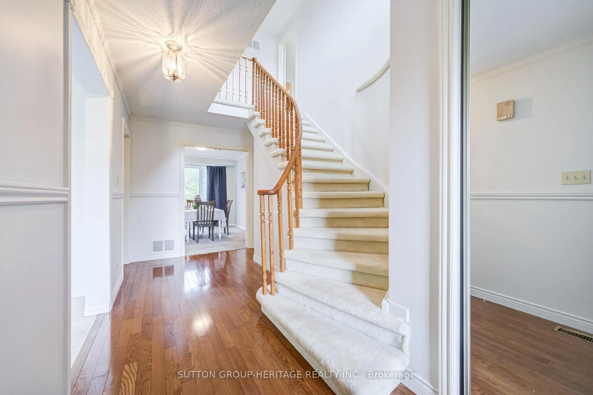 Photo 5 of 41 Carter Crescent, Whitby, Lynde Creek — HOMEH