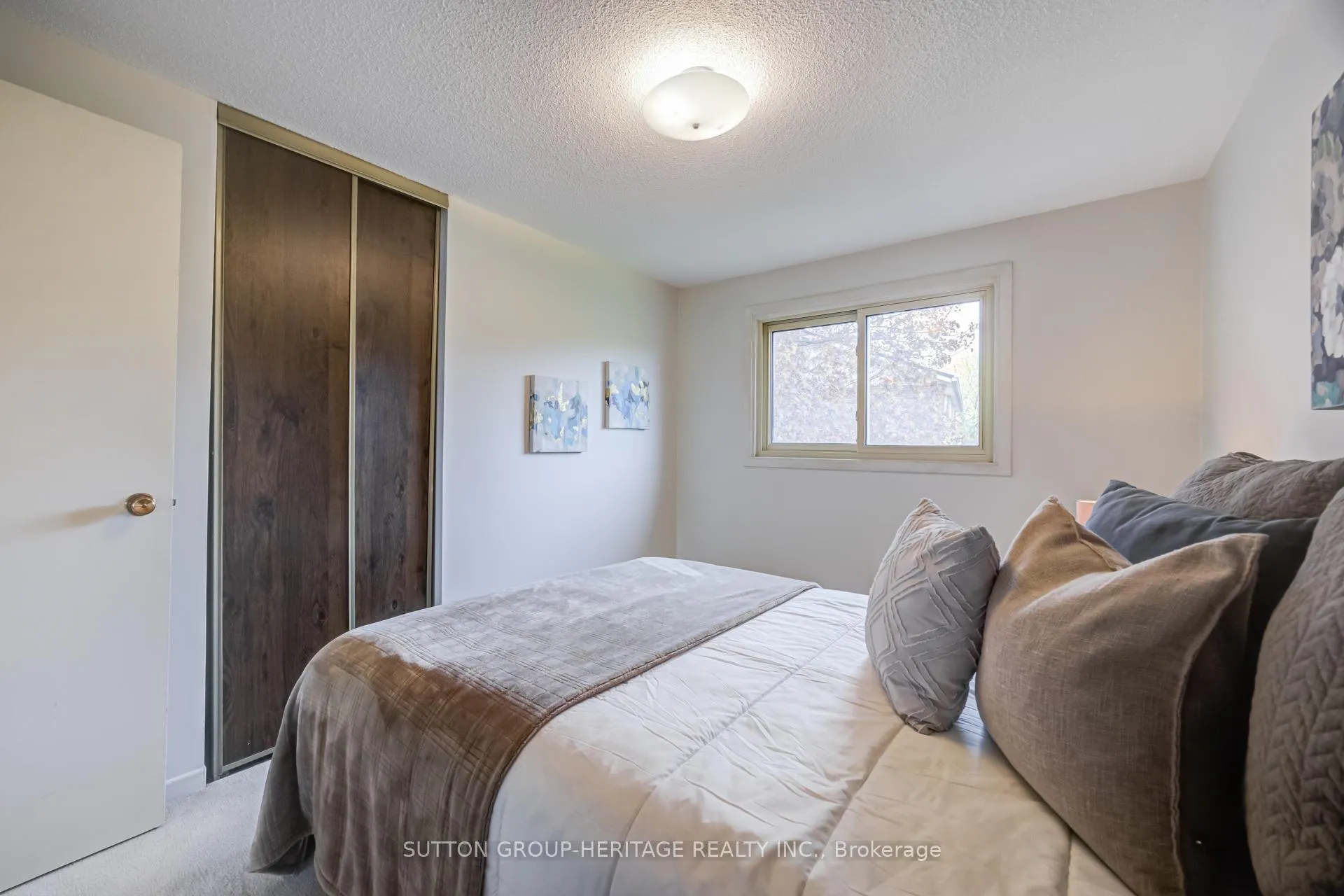 Photo 19 of 41 Carter Crescent, Whitby, Lynde Creek — HOMEH