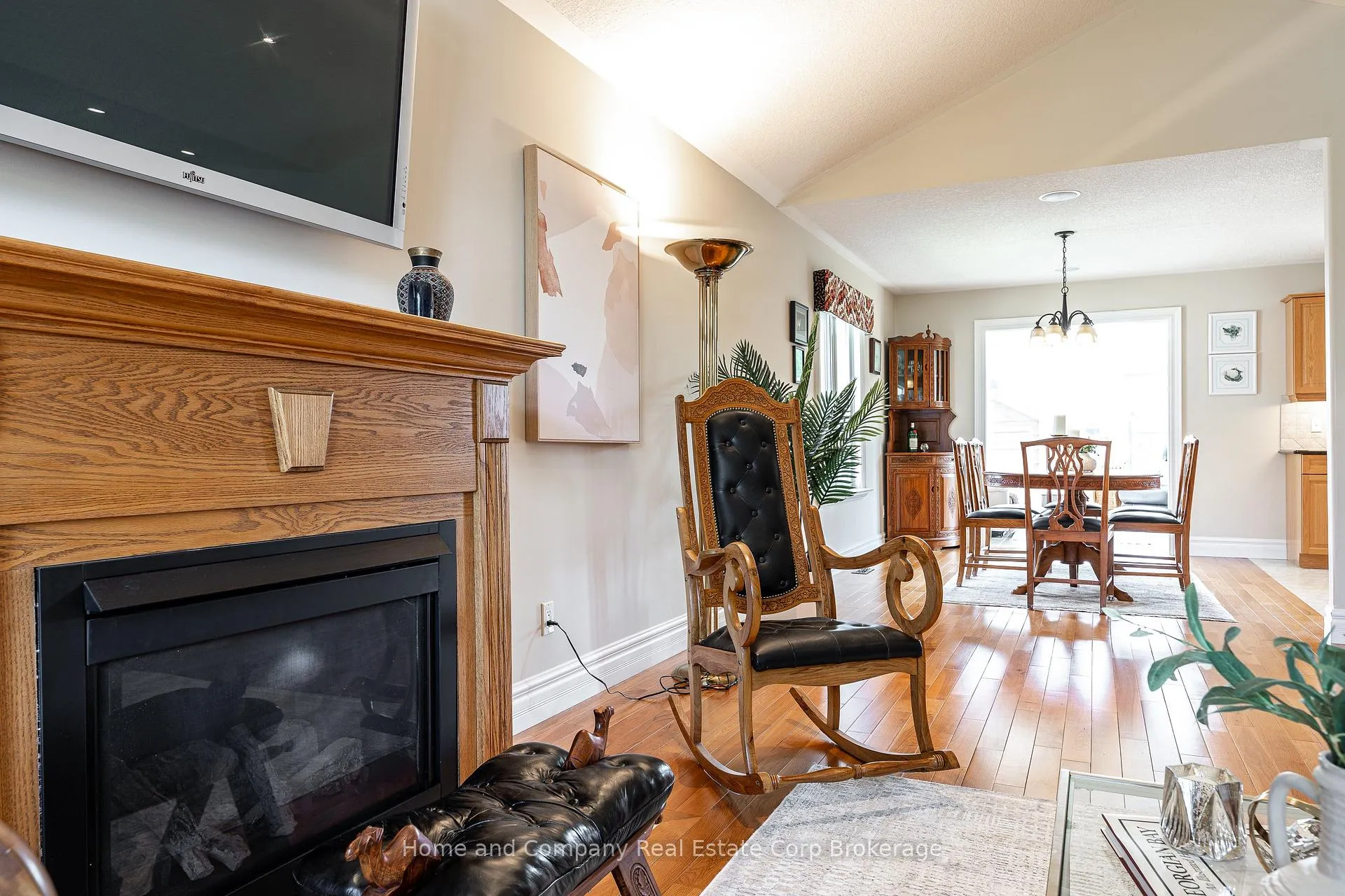 Photo 12 of 59 Dannecker Road, Stratford — HOMEH