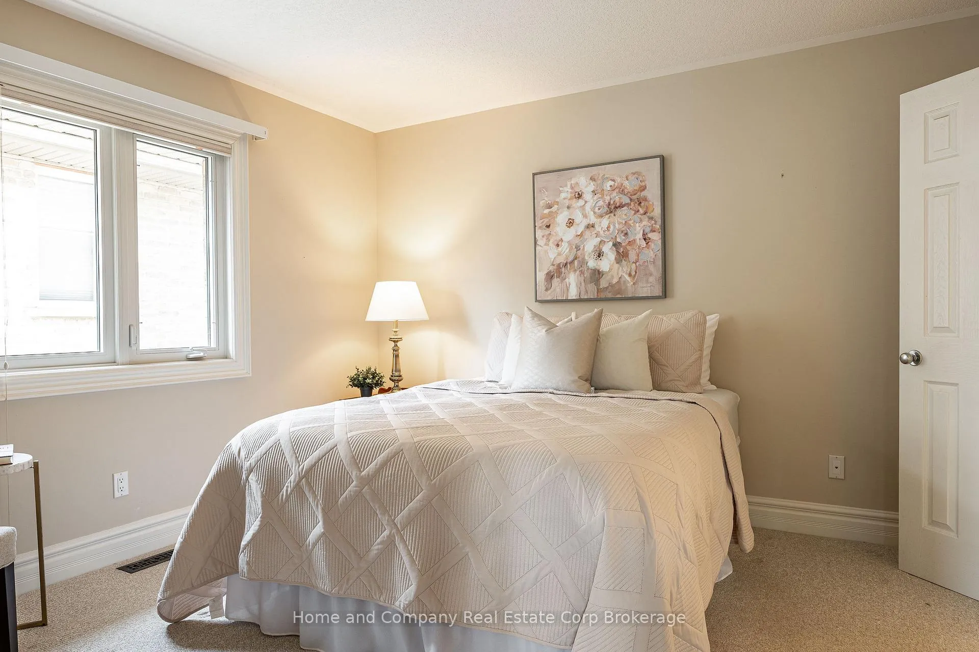 Photo 33 of 59 Dannecker Road, Stratford — HOMEH