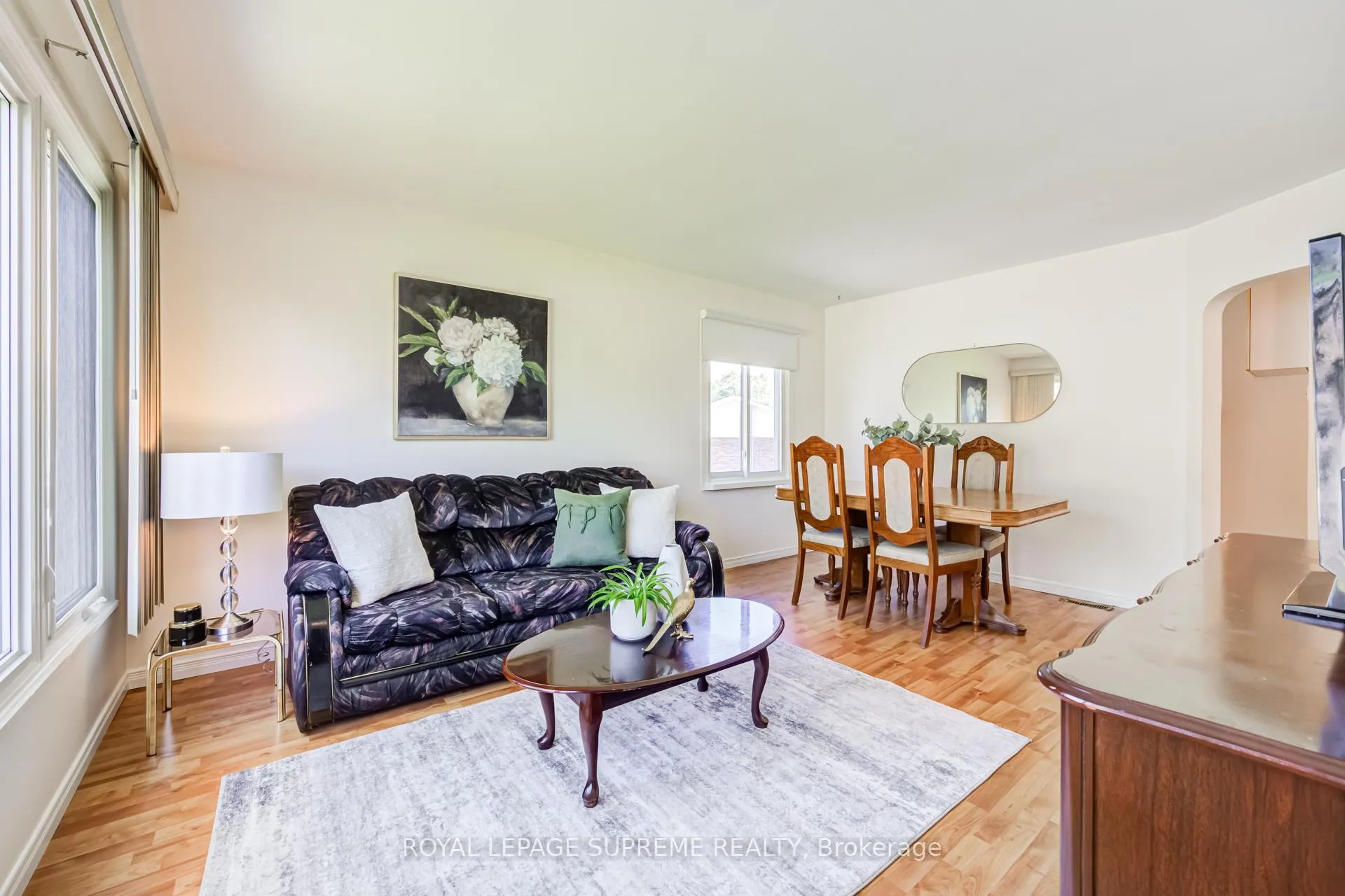 Photo 5 of 2922 Portage Road, Niagara Falls, Church's Lane — HOMEH