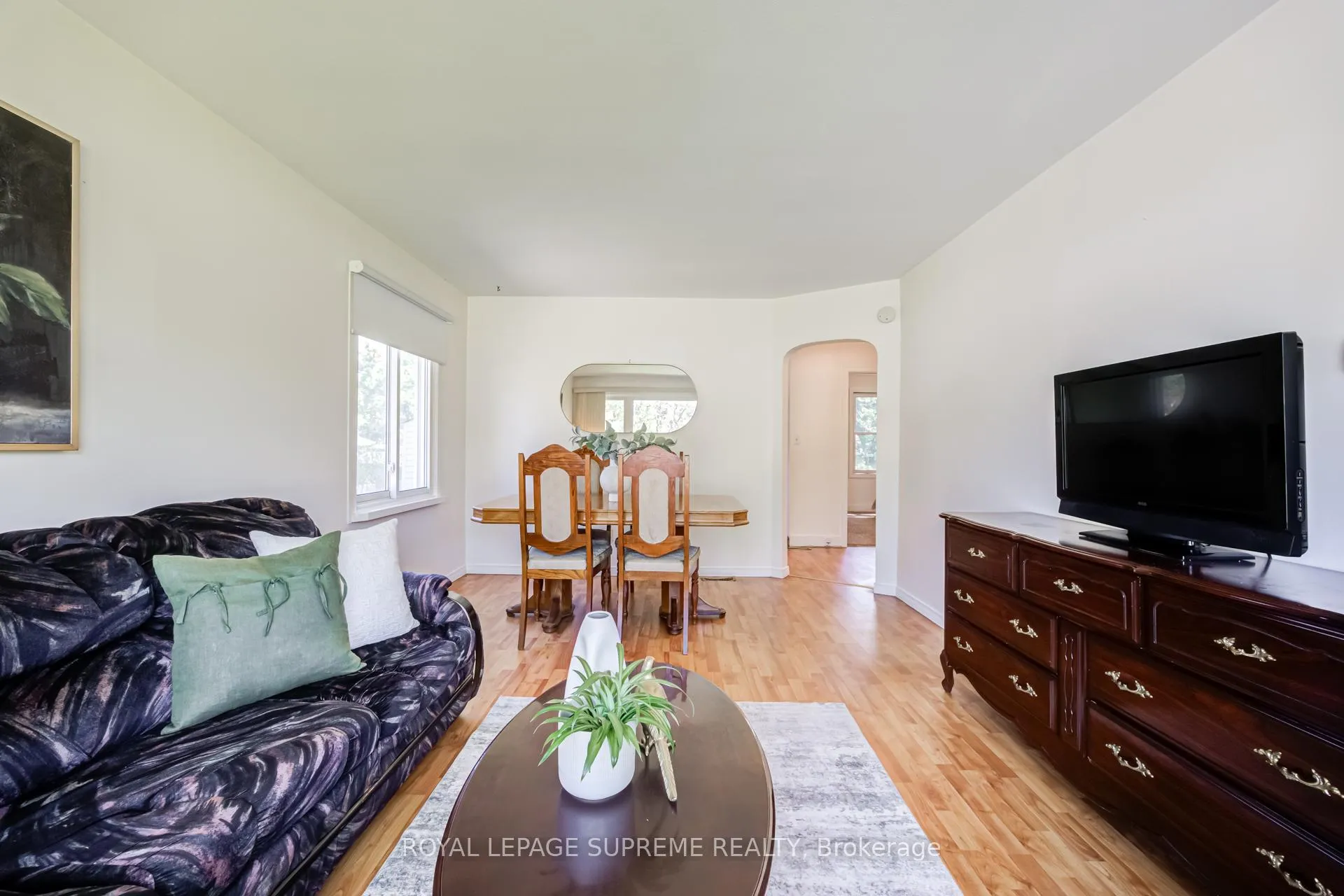 Photo 6 of 2922 Portage Road, Niagara Falls, Church's Lane — HOMEH