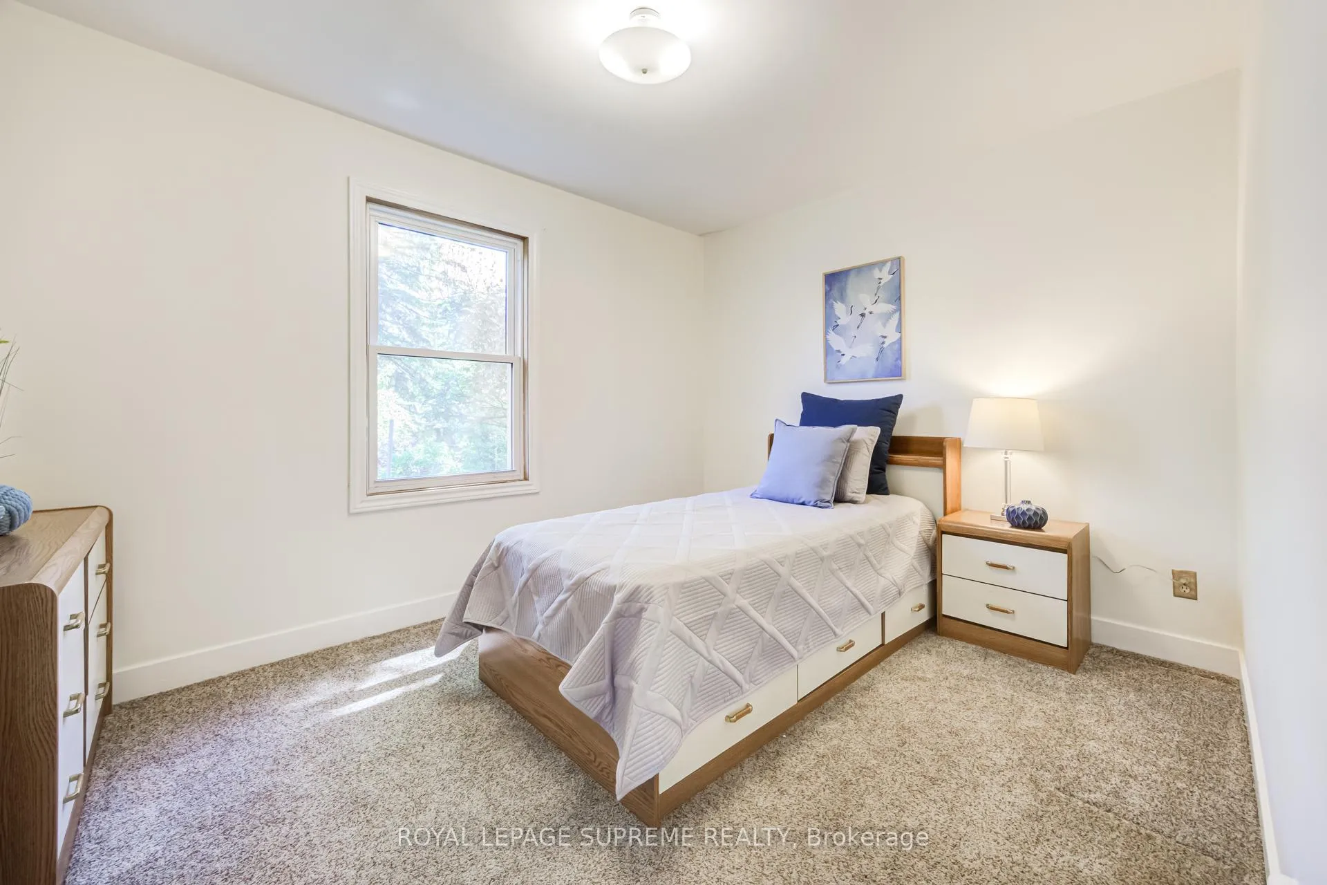 Photo 14 of 2922 Portage Road, Niagara Falls, Church's Lane — HOMEH