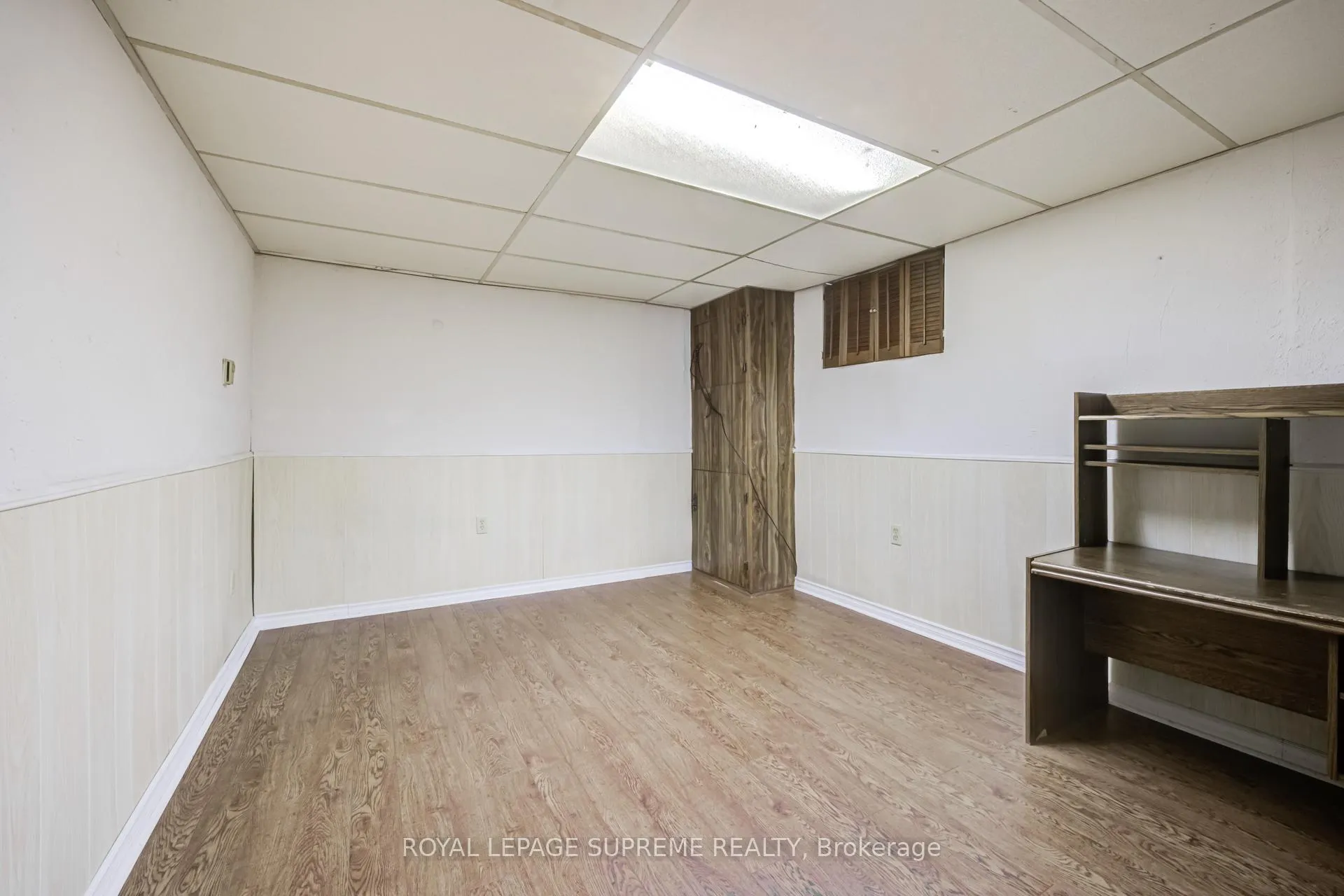 Photo 20 of 2922 Portage Road, Niagara Falls, Church's Lane — HOMEH