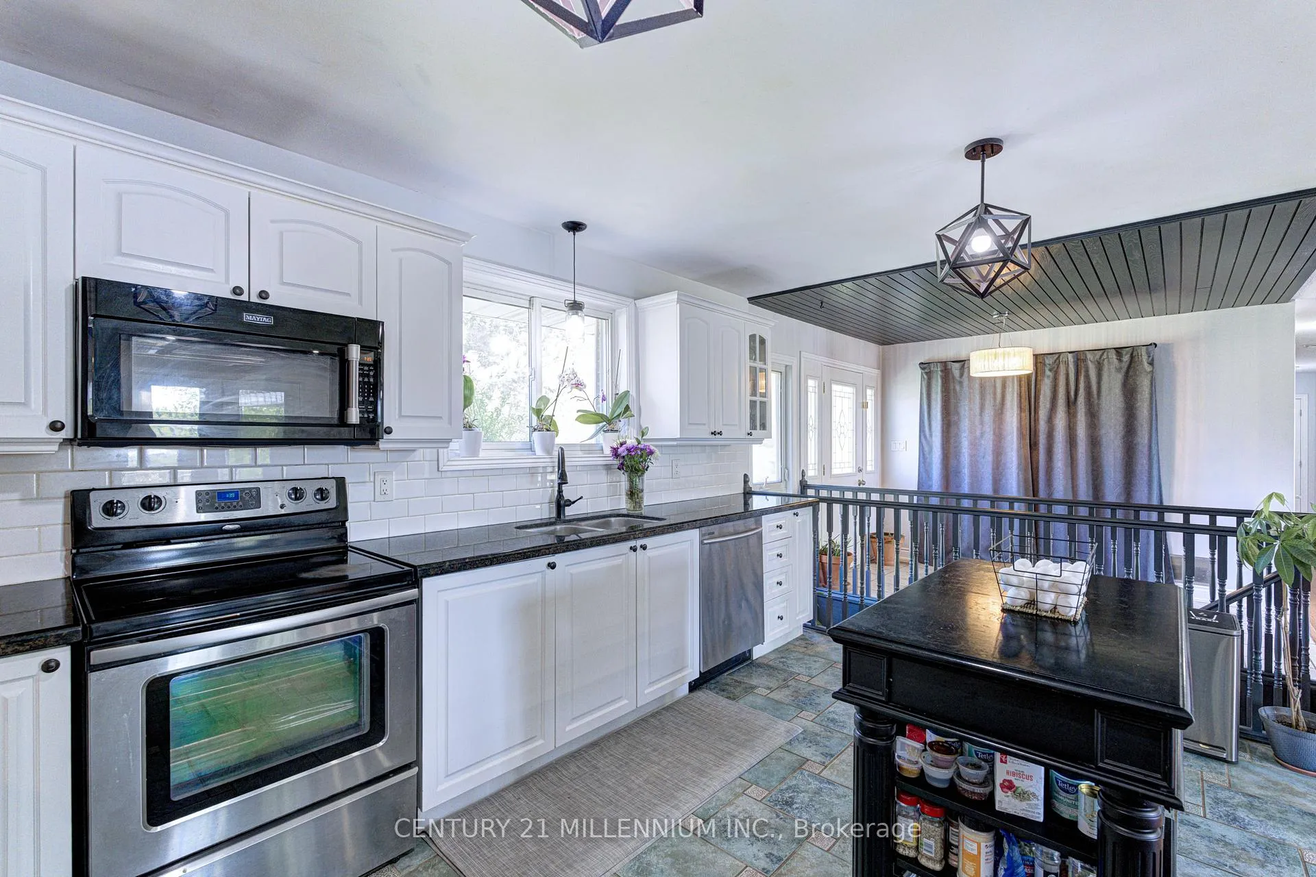 Photo 6 of 423344 25th Side Road, Amaranth, Rural Amaranth — HOMEH