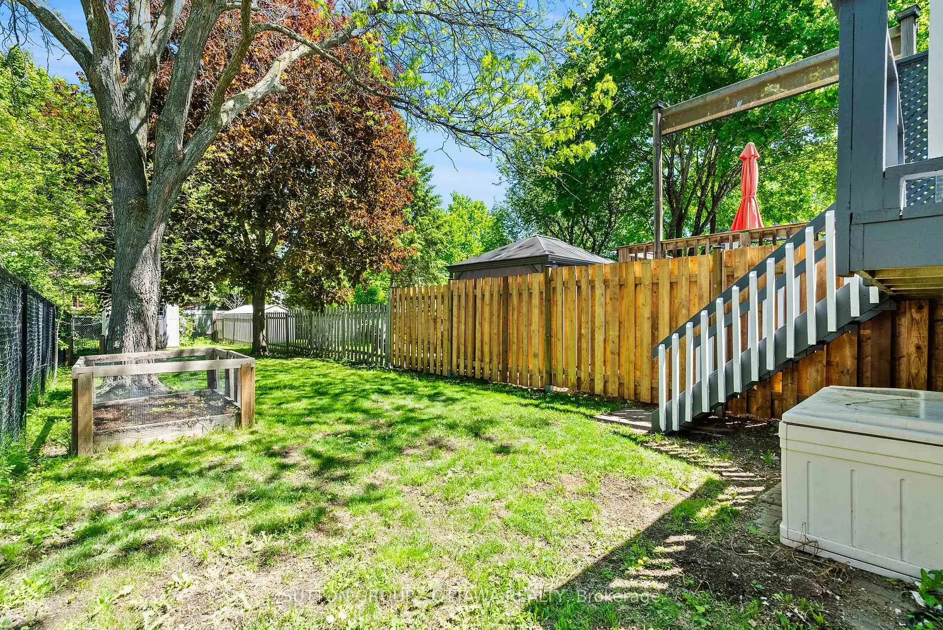 Photo 33 of 94 Piper Crescent, Ottawa, Kanata - Morgan's Grant/South March — HOMEH