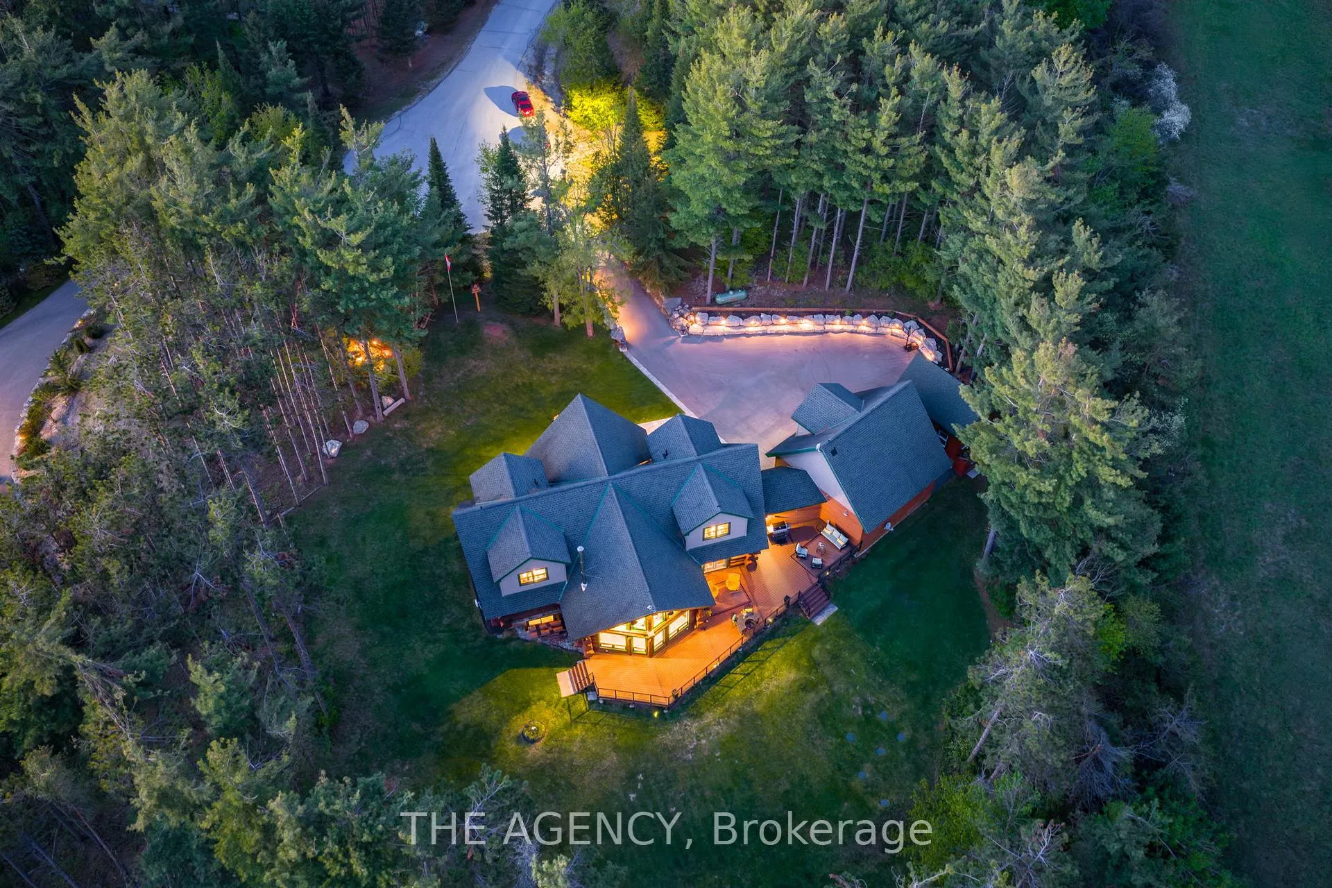 Photo 47 of 11 Nevis Ridge Drive, Oro-Medonte, Rural Oro-Medonte — HOMEH