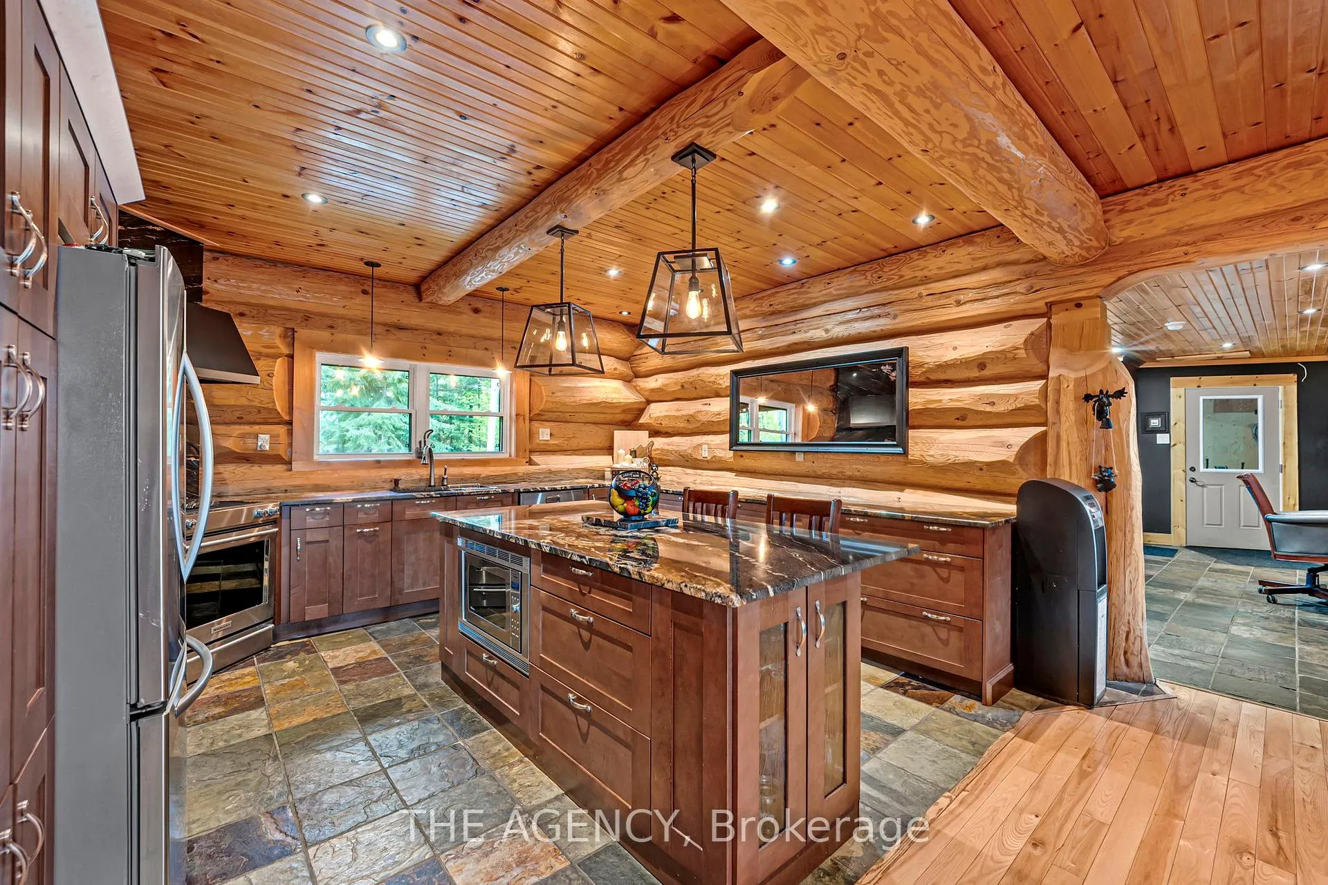 Photo 58 of 11 Nevis Ridge Drive, Oro-Medonte, Rural Oro-Medonte — HOMEH