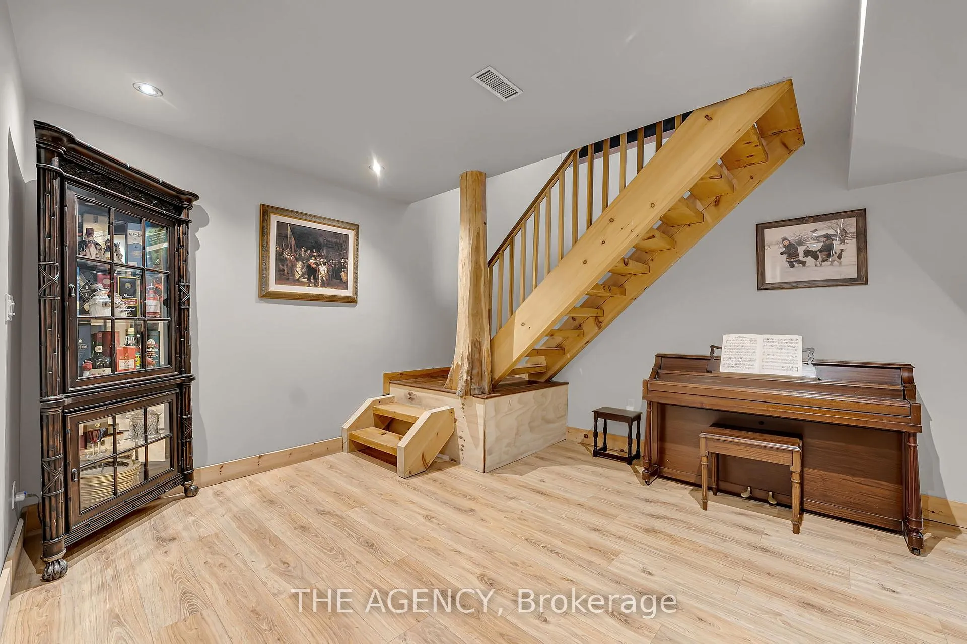 Photo 81 of 11 Nevis Ridge Drive, Oro-Medonte, Rural Oro-Medonte — HOMEH