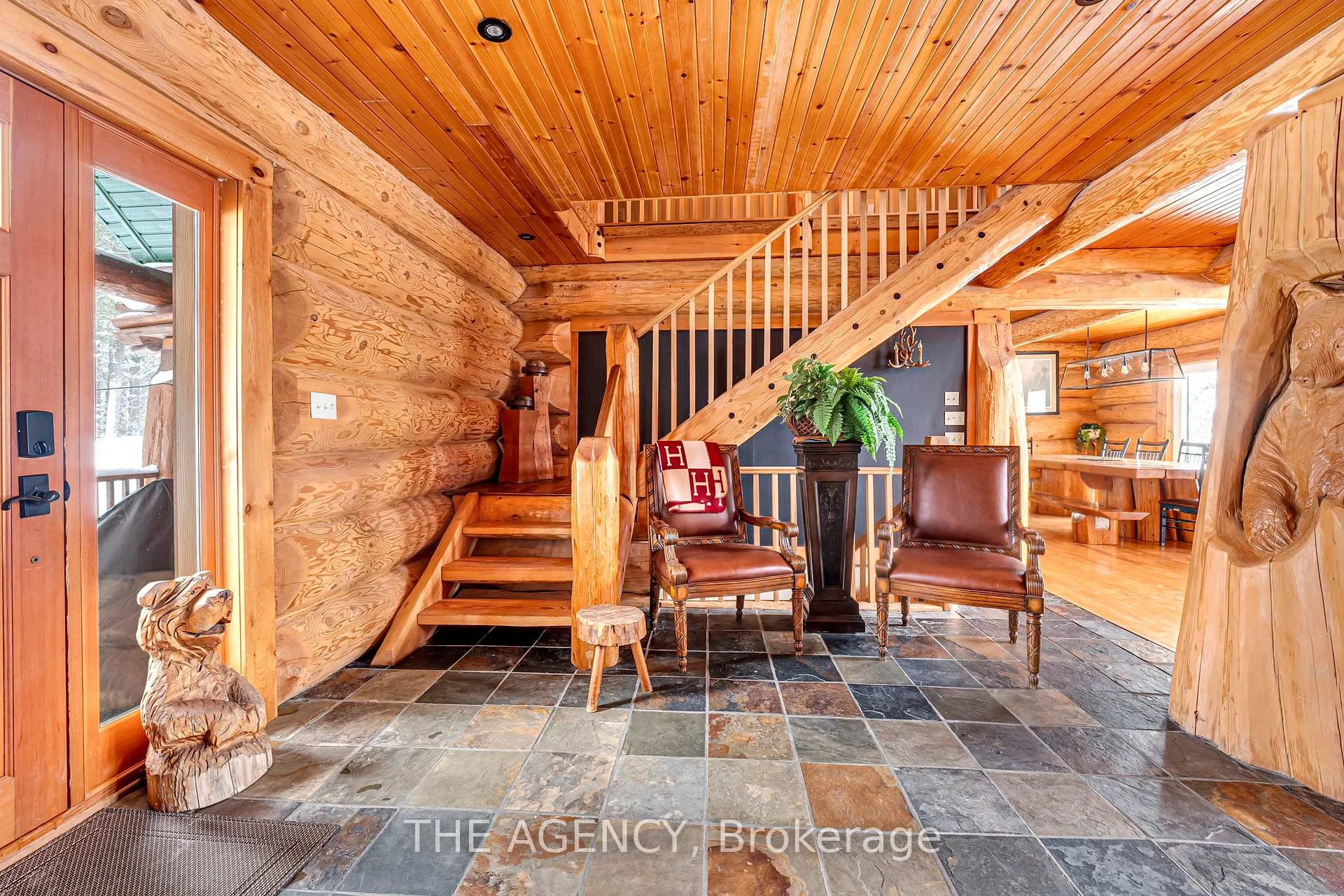 Photo 8 of 11 Nevis Ridge Drive, Oro-Medonte, Rural Oro-Medonte — HOMEH