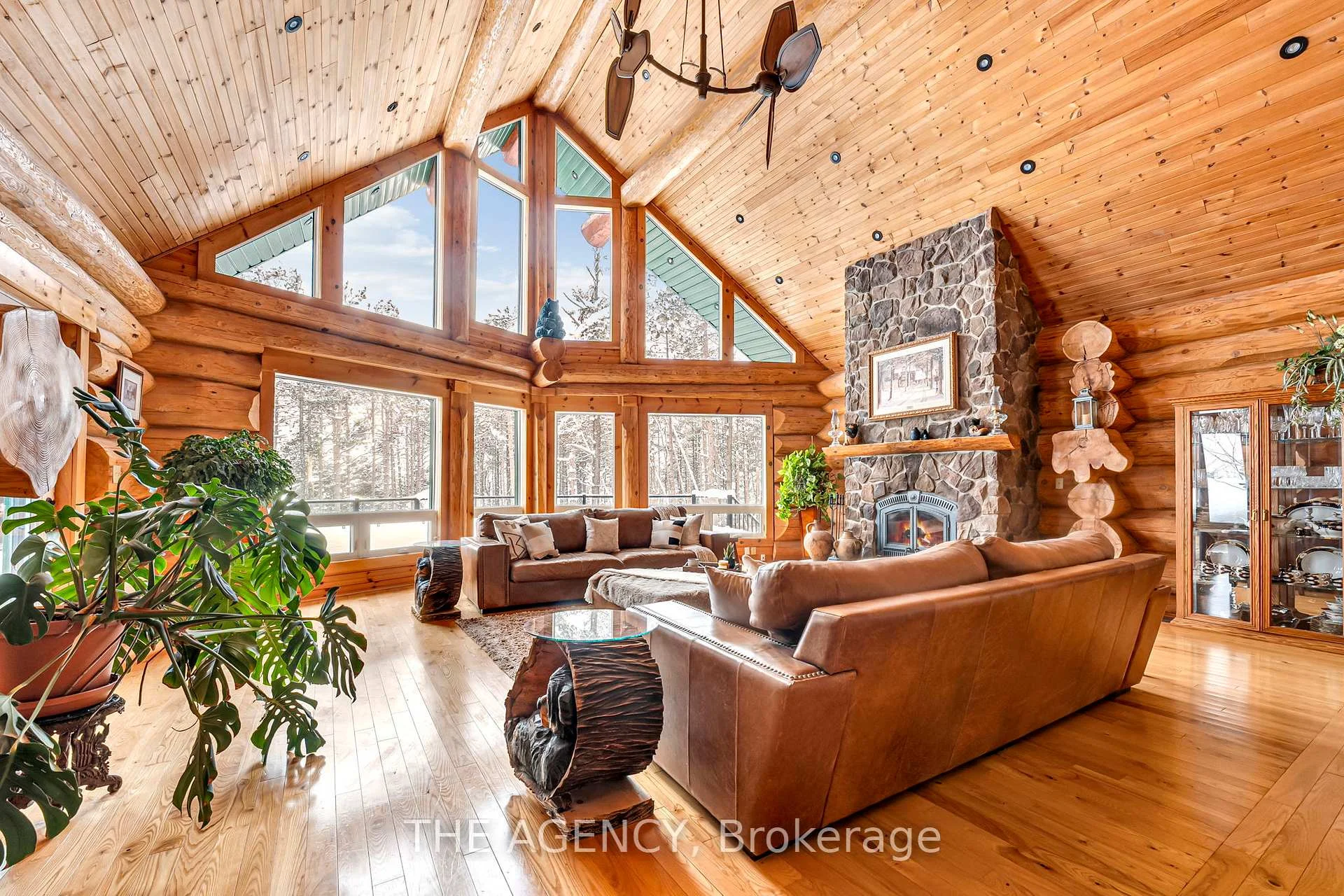 Photo 12 of 11 Nevis Ridge Drive, Oro-Medonte, Rural Oro-Medonte — HOMEH