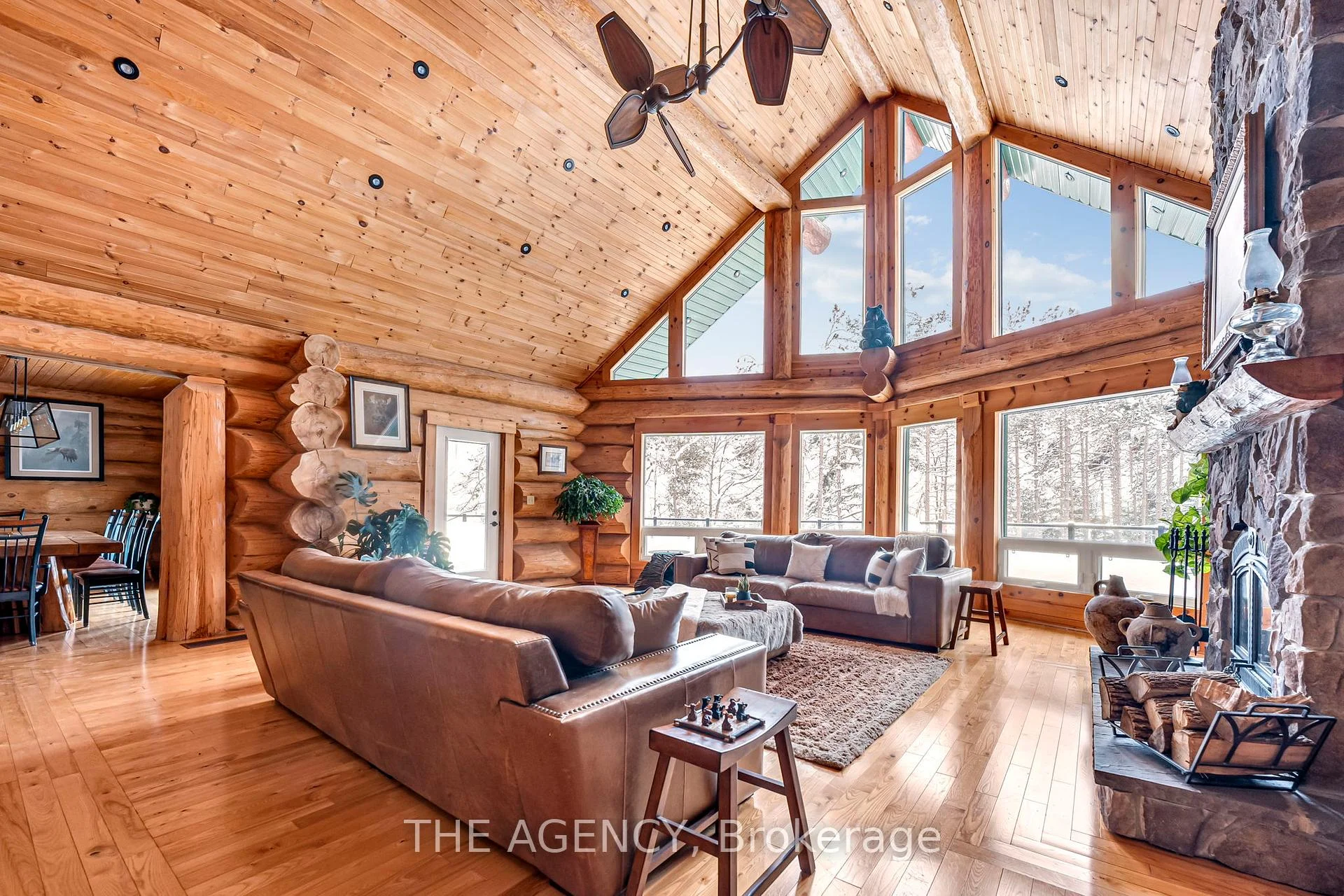 Photo 13 of 11 Nevis Ridge Drive, Oro-Medonte, Rural Oro-Medonte — HOMEH