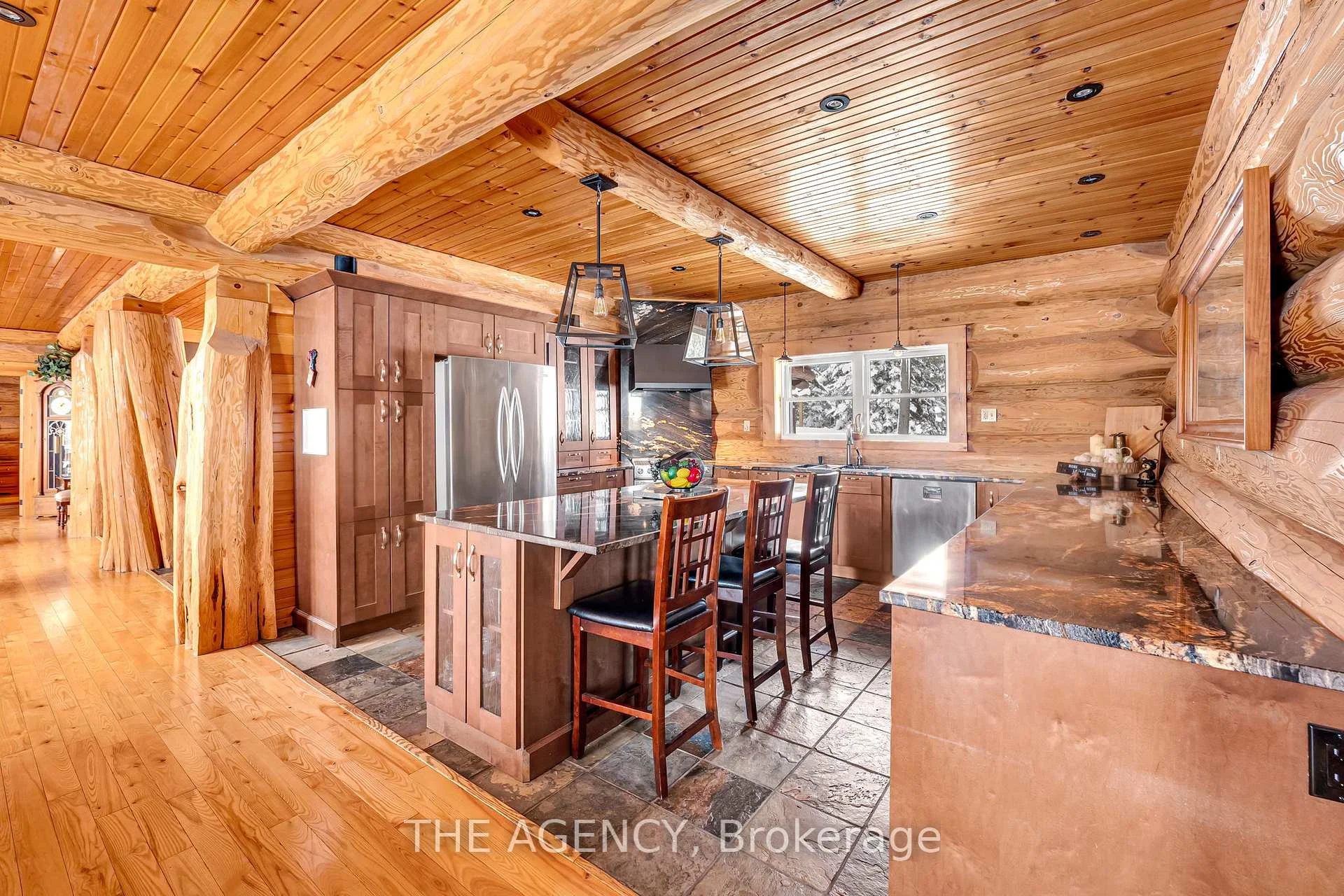 Photo 16 of 11 Nevis Ridge Drive, Oro-Medonte, Rural Oro-Medonte — HOMEH