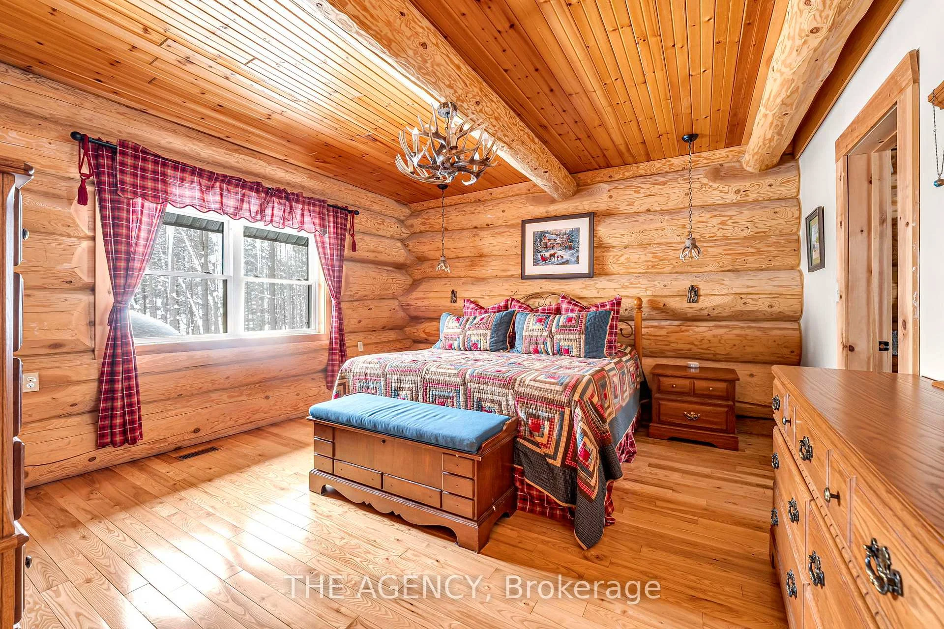 Photo 21 of 11 Nevis Ridge Drive, Oro-Medonte, Rural Oro-Medonte — HOMEH