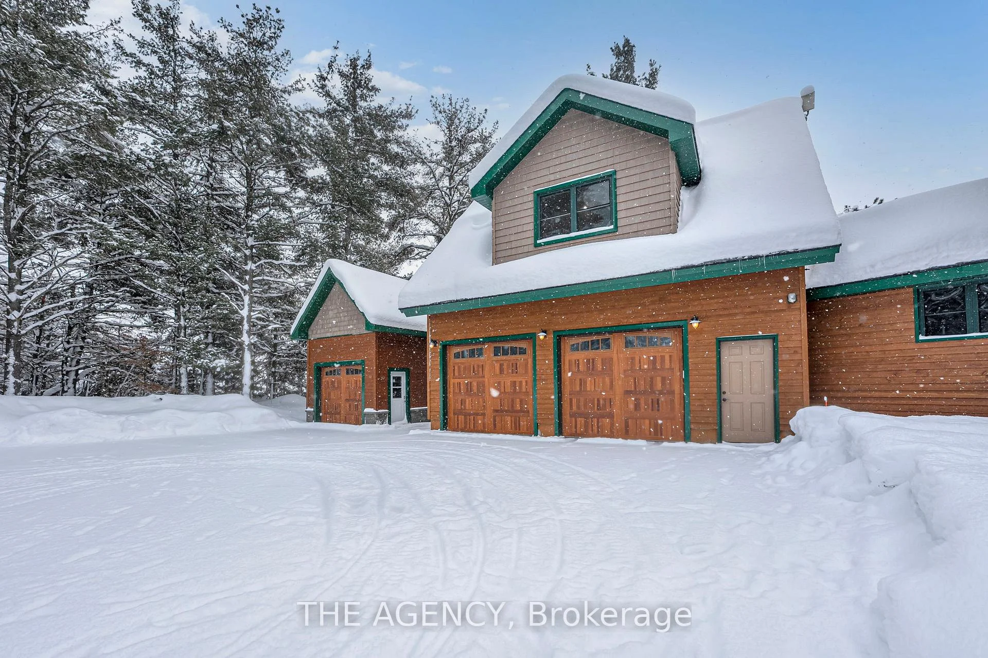 Photo 35 of 11 Nevis Ridge Drive, Oro-Medonte, Rural Oro-Medonte — HOMEH