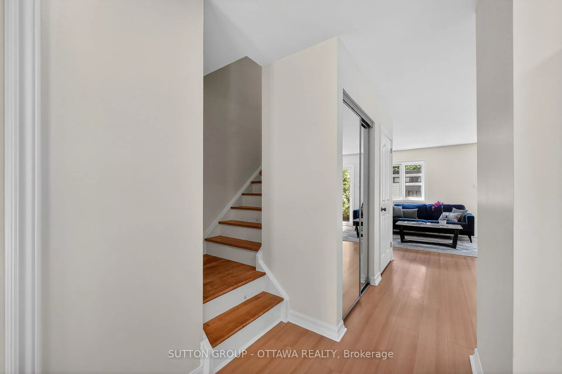 Photo 16 of 1530 Mimosa Avenue, Ottawa, Riverview Park — HOMEH