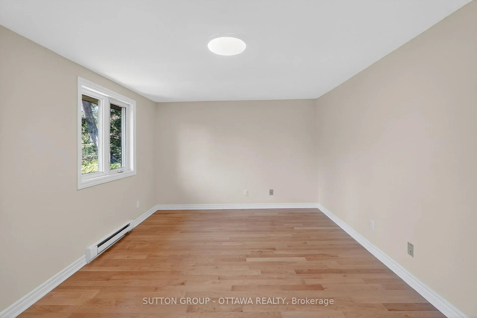 Photo 17 of 1530 Mimosa Avenue, Ottawa, Riverview Park — HOMEH