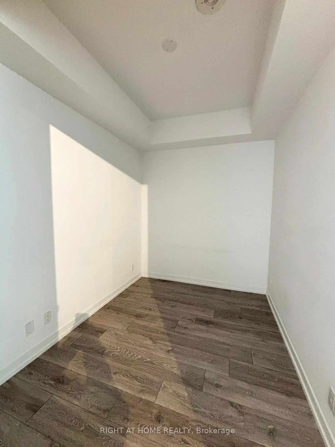 Photo 8 of Unit 3701, 55 Mercer Street, Toronto, Waterfront Communities — HOMEH