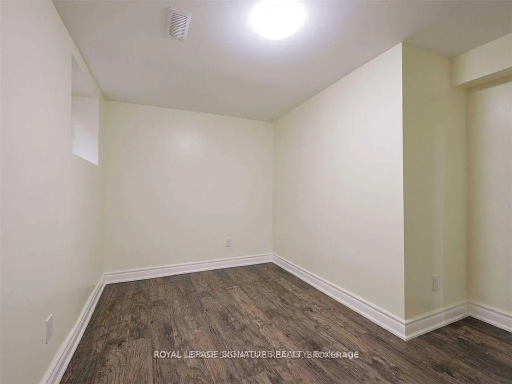 Photo 23 of Unit Basement, 5955 Leeside Crescent, Mississauga, Central Erin Mills — HOMEH