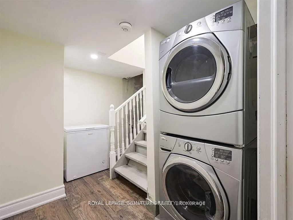 Photo 33 of Unit Basement, 5955 Leeside Crescent, Mississauga, Central Erin Mills — HOMEH