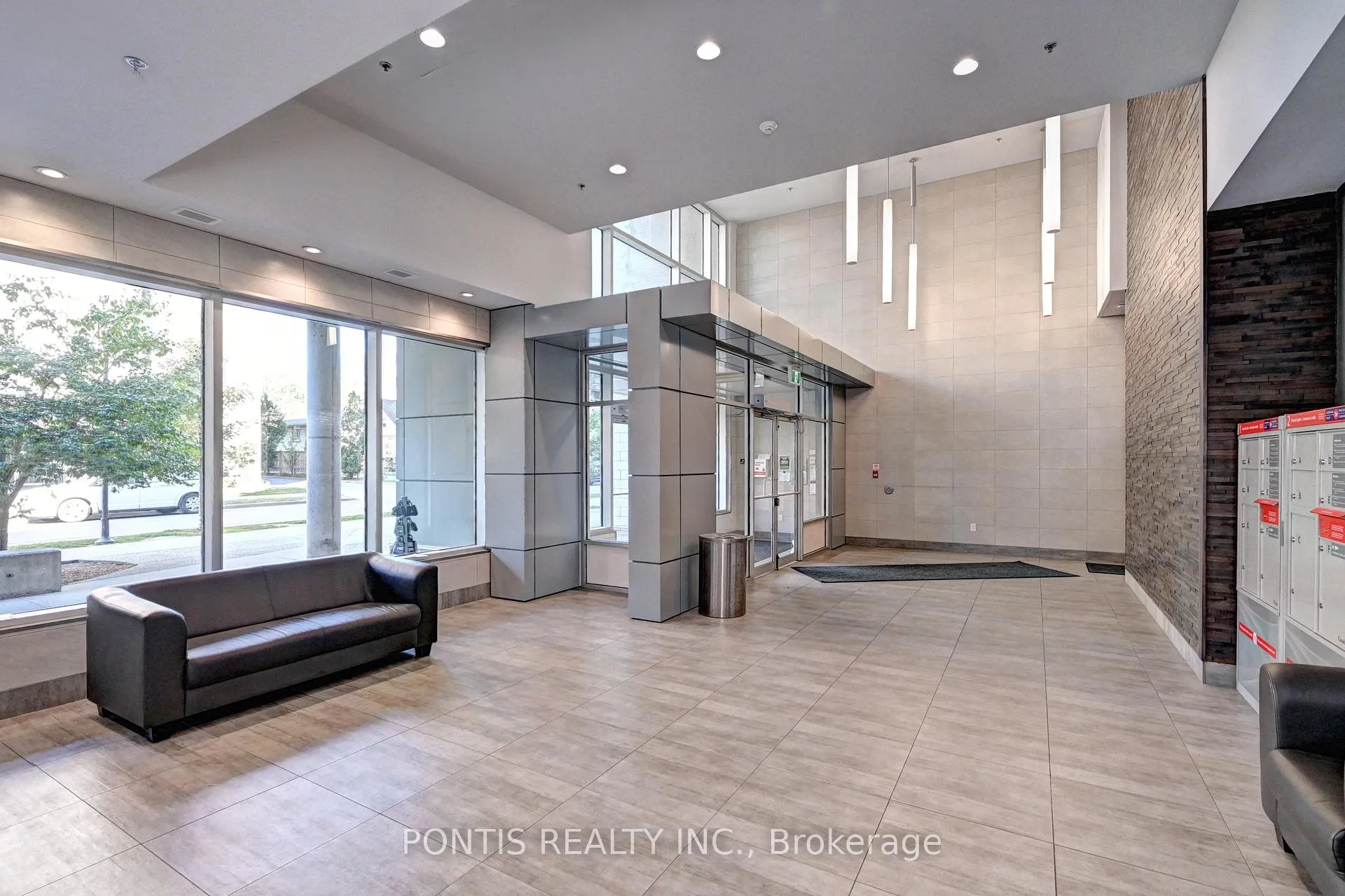 Photo 5 of Unit 1104, 318 Spruce Street W, Waterloo, Beechwood/University — HOMEH