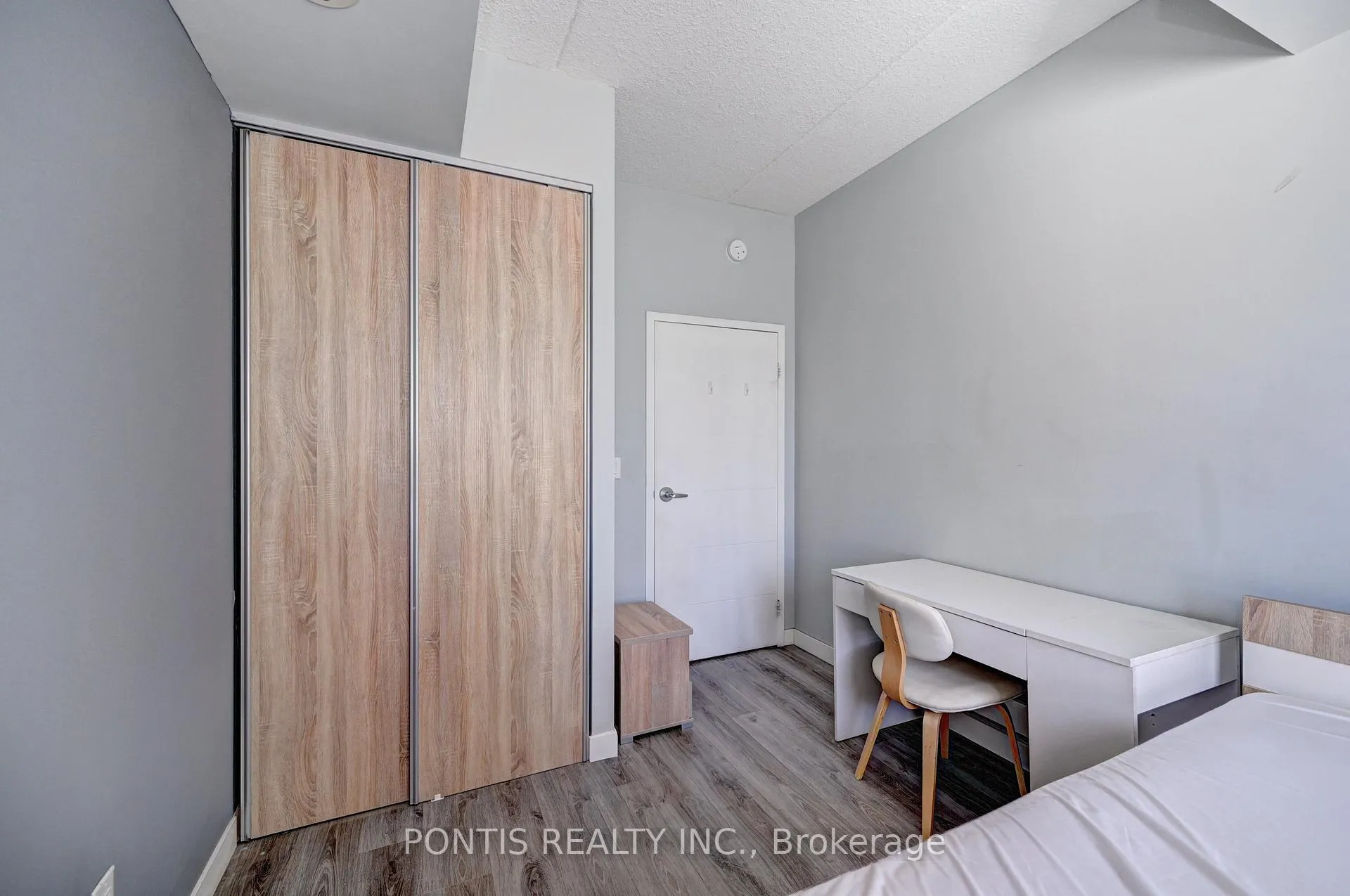 Photo 15 of Unit 1104, 318 Spruce Street W, Waterloo, Beechwood/University — HOMEH