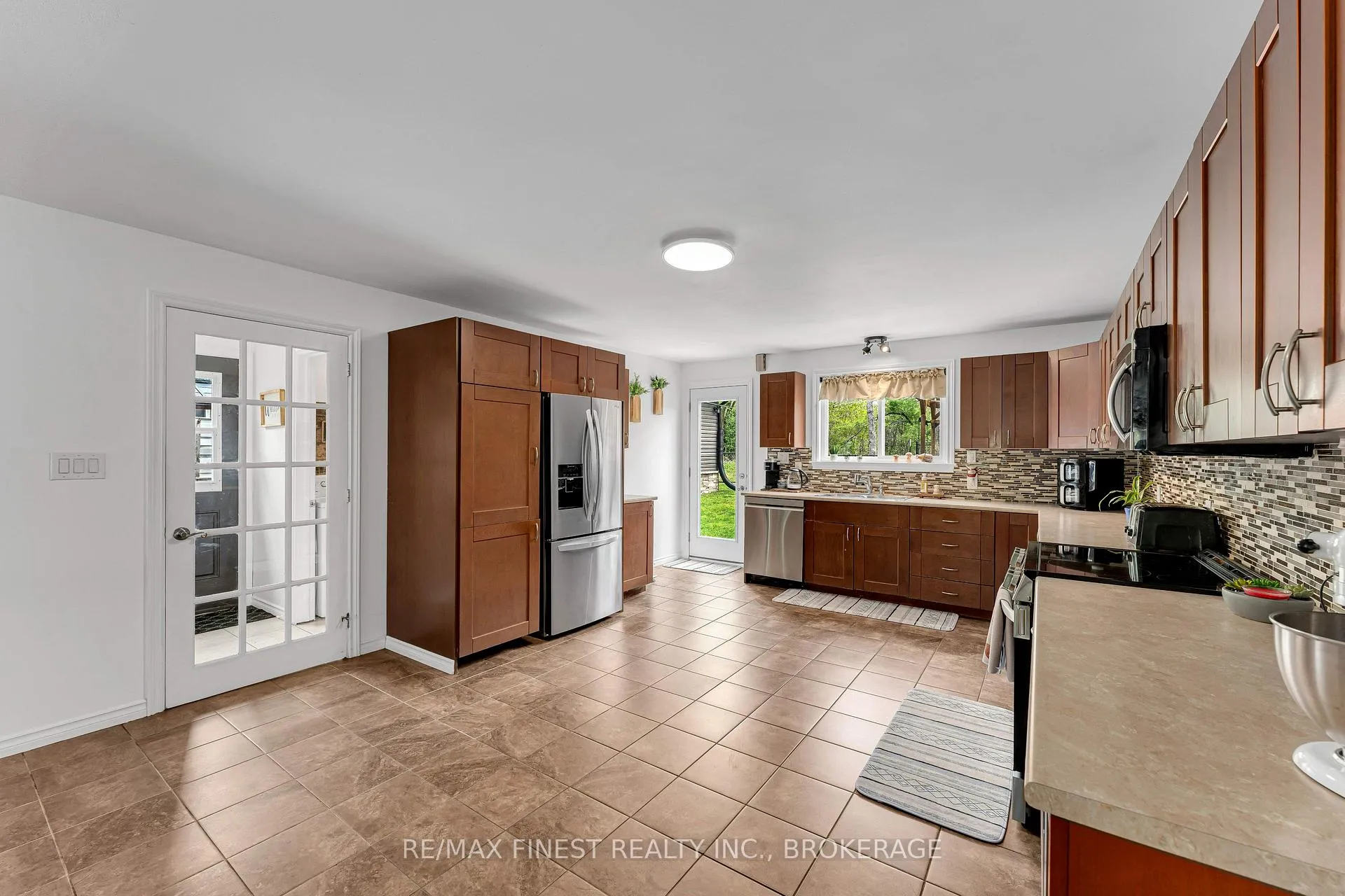 Photo 10 of 98 Factory Street, Loyalist, Odessa — HOMEH