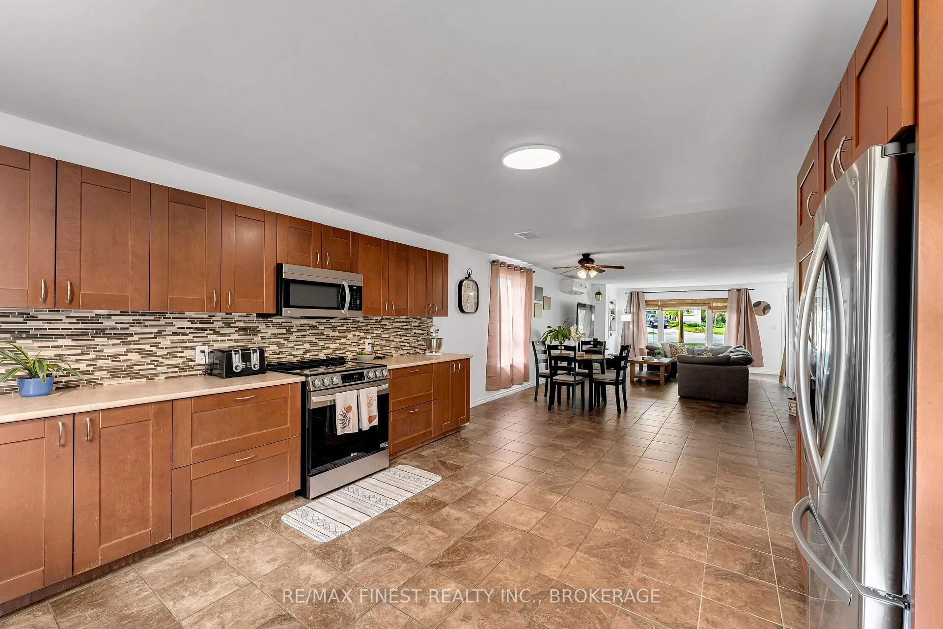 Photo 11 of 98 Factory Street, Loyalist, Odessa — HOMEH