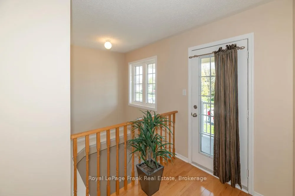 Photo 37 of 720 Ormond Drive, Oshawa, Samac — HOMEH