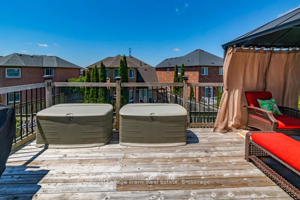 Photo 42 of 720 Ormond Drive, Oshawa, Samac — HOMEH