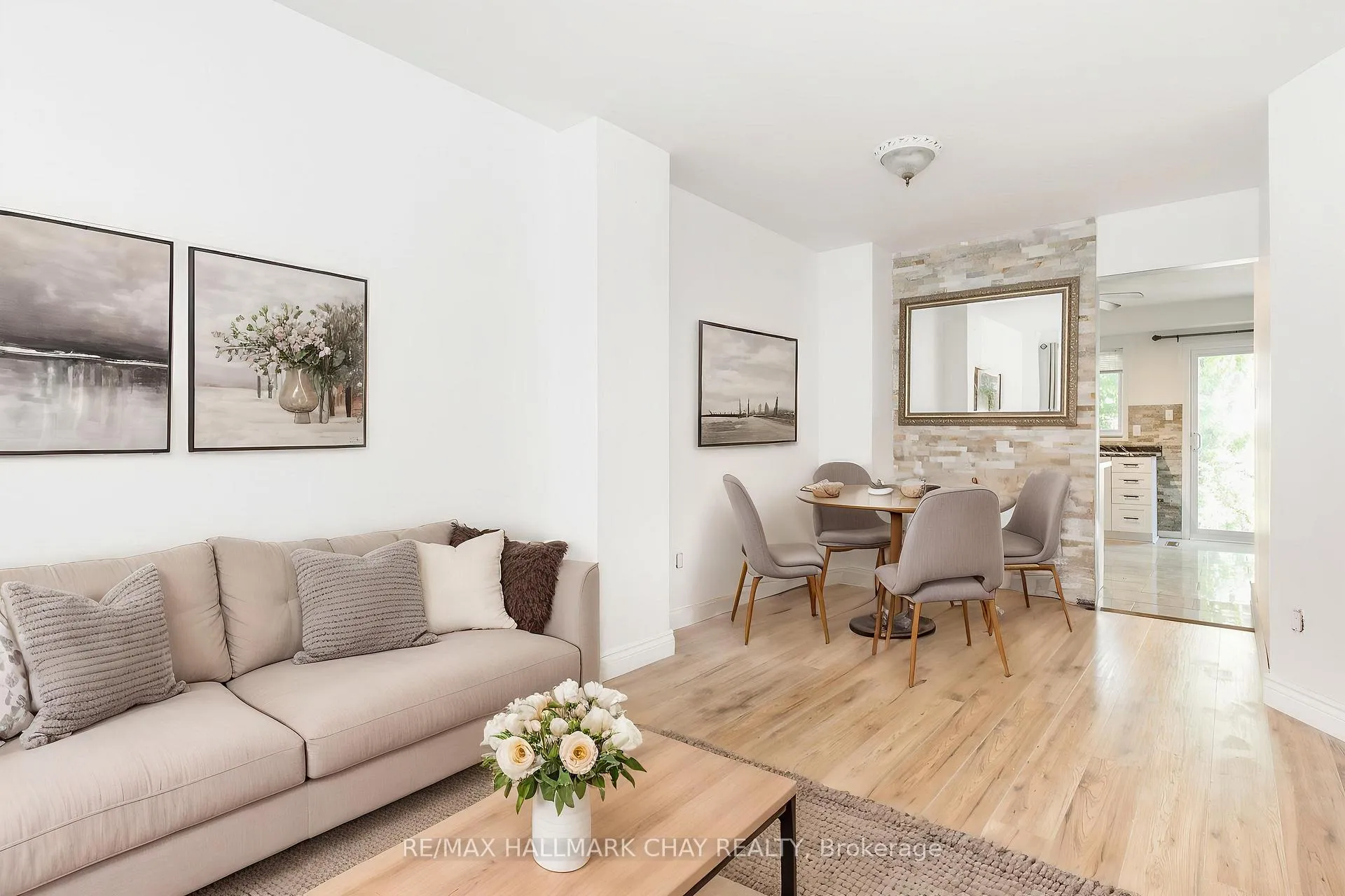Photo 5 of 1176 Hill Street, Innisfil, Alcona — HOMEH