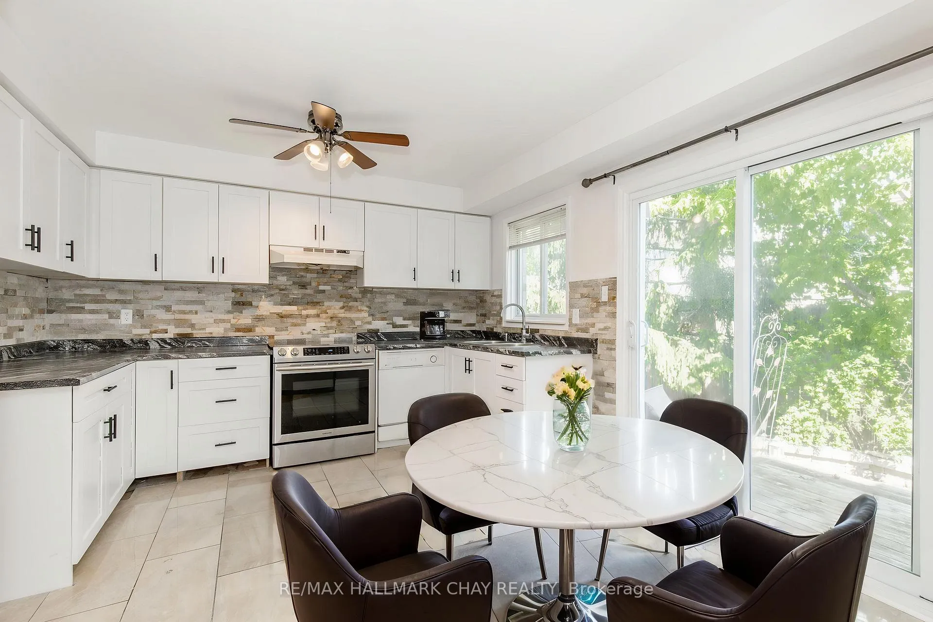 Photo 6 of 1176 Hill Street, Innisfil, Alcona — HOMEH