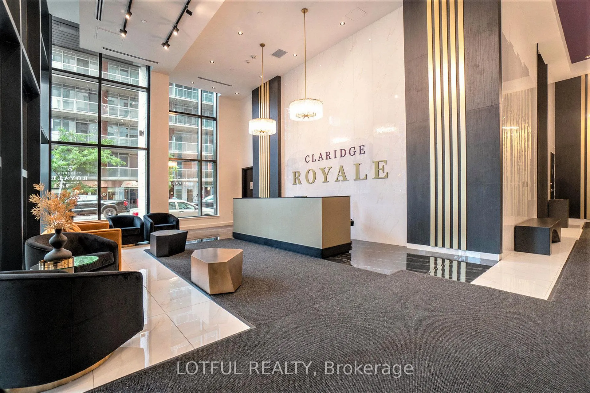 Photo 2 of Unit 2007, 180 George Street, Ottawa, Lower Town/Byward Market — HOMEH