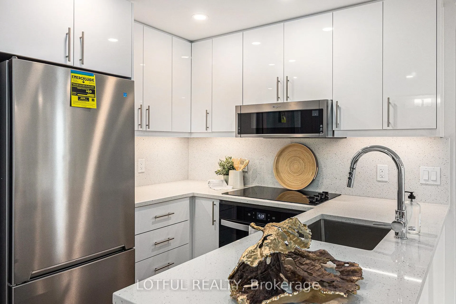 Photo 11 of Unit 2007, 180 George Street, Ottawa, Lower Town/Byward Market — HOMEH