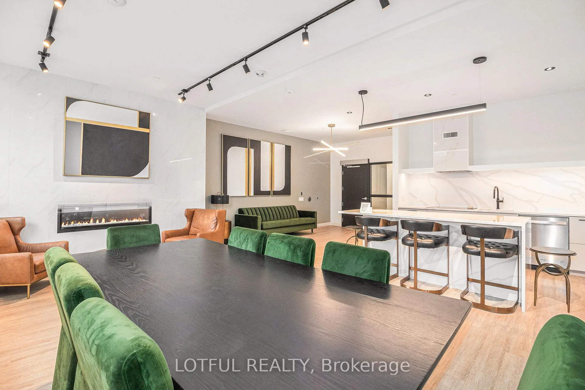 Photo 22 of Unit 2007, 180 George Street, Ottawa, Lower Town/Byward Market — HOMEH