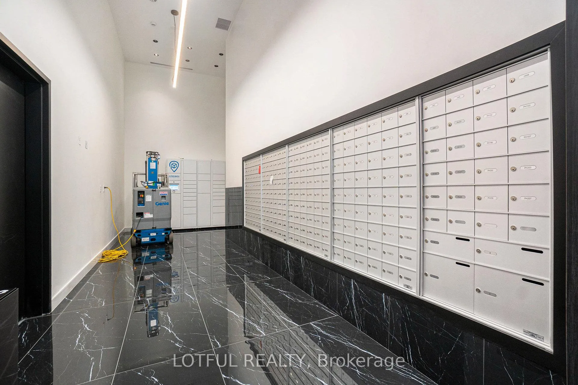 Photo 30 of Unit 2007, 180 George Street, Ottawa, Lower Town/Byward Market — HOMEH