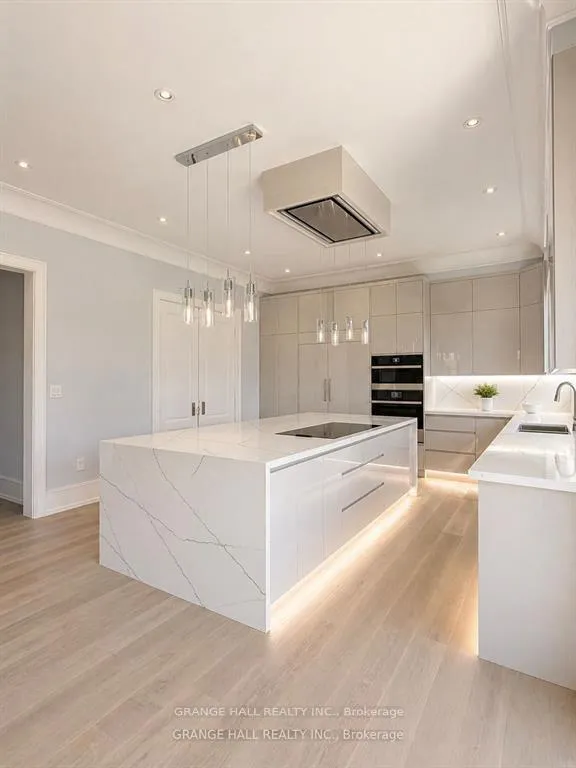 Photo 7 of 16 Barker Avenue, Etobicoke, Thistletown-Beaumonde Heights — HOMEH